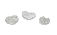 Load image into Gallery viewer, Quartz Cluster Heart