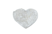 Load image into Gallery viewer, Quartz Cluster Heart