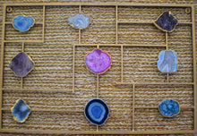 Load image into Gallery viewer, Decorative Wall Mount with Agate Slices
