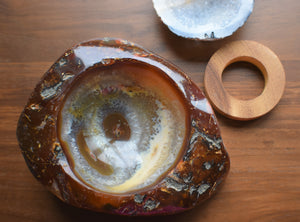 Elegant Gemstone Bowl Bulk